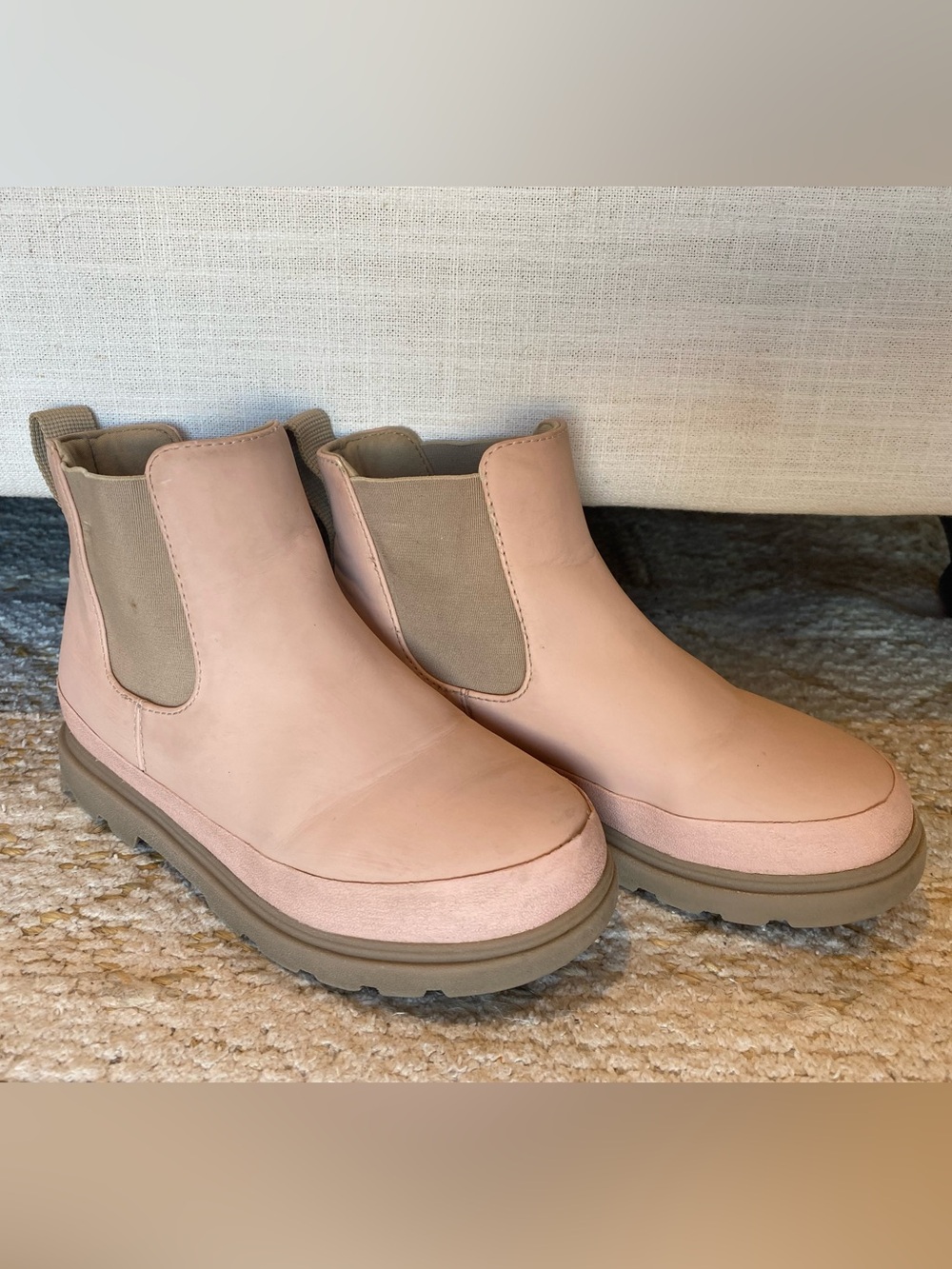 Native Kids Pink Chelsea Boots size 1